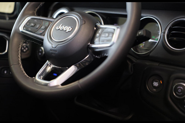 Jeep Wrangler UNLIMITED 4xe 380 Sahara / Sky-One Touch / 360 Camera / Leder / Navi / Ecc / Elek Pakket / Led / Pdc / 18 Inch