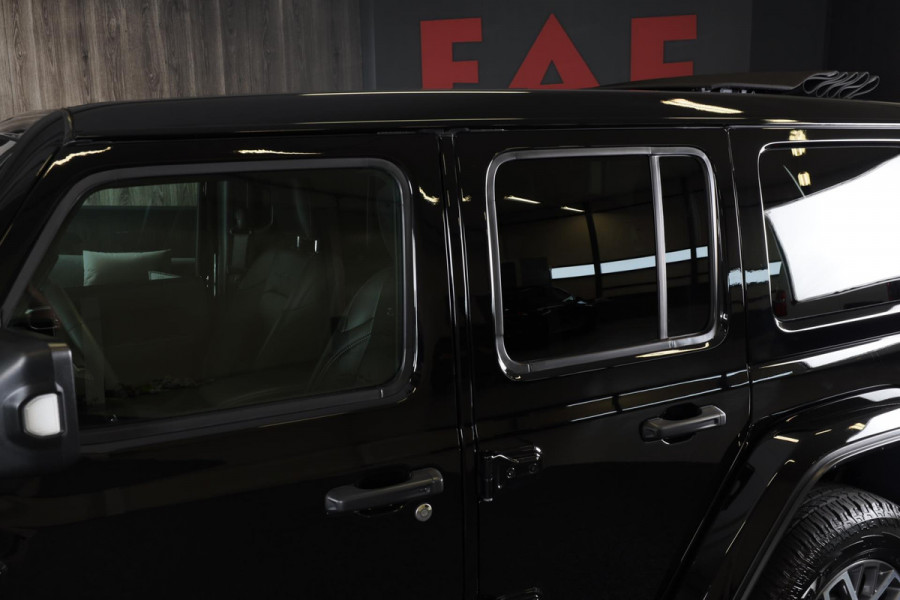 Jeep Wrangler UNLIMITED 4xe 380 Sahara / Sky-One Touch / 360 Camera / Leder / Navi / Ecc / Elek Pakket / Led / Pdc / 18 Inch