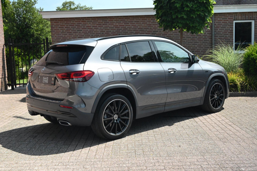 Mercedes-Benz GLA 250 e Business Solution AMG Limited 218 PK Night Pakket Sfeerverlichting Memory Elek Klep 20''