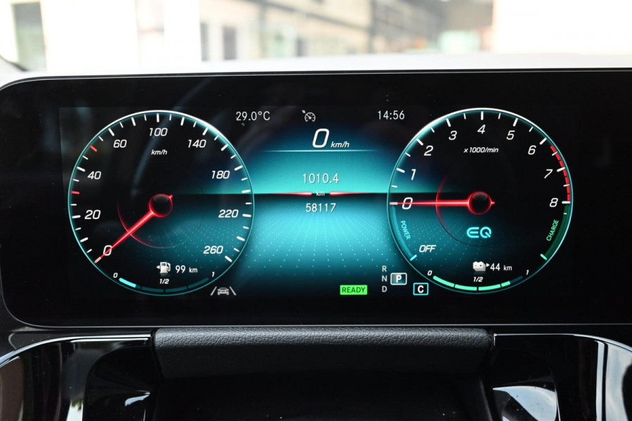 Mercedes-Benz GLA 250 e Business Solution AMG Limited 218 PK Night Pakket Sfeerverlichting Memory Elek Klep 20''