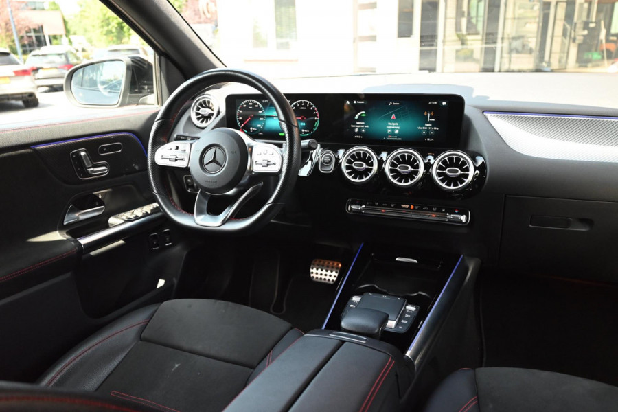 Mercedes-Benz GLA 250 e Business Solution AMG Limited 218 PK Night Pakket Sfeerverlichting Memory Elek Klep 20''