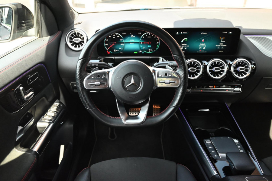 Mercedes-Benz GLA 250 e Business Solution AMG Limited 218 PK Night Pakket Sfeerverlichting Memory Elek Klep 20''