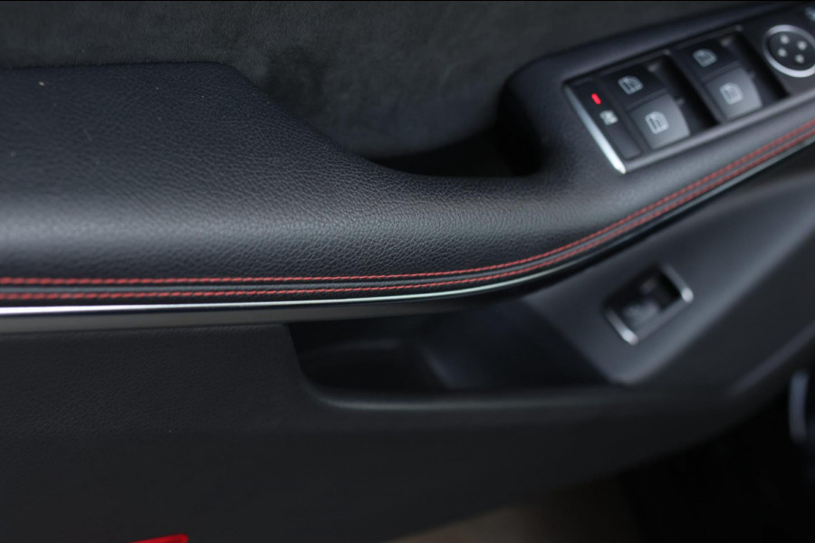 Mercedes-Benz CLA-Klasse Shooting Brake 200 AMG *Pano*Camera*Stoelverwarming*Apple Carplay*