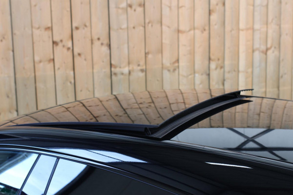 Mercedes-Benz CLA-Klasse Shooting Brake 200 AMG *Pano*Camera*Stoelverwarming*Apple Carplay*