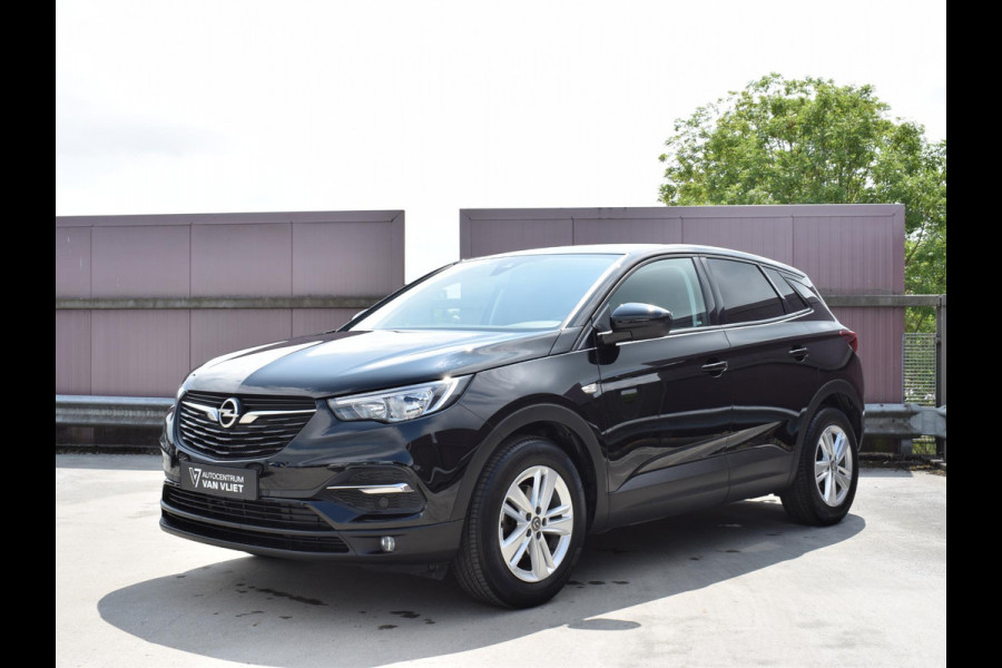 Opel Grandland X 1.2 Turbo Online Edition | NAVI & CARPLAY | E.C.C. | PARKEERSENSOREN | TREKHAAK | 62.266 KM