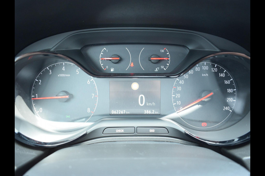 Opel Grandland X 1.2 Turbo Online Edition | NAVI & CARPLAY | E.C.C. | PARKEERSENSOREN | TREKHAAK | 62.266 KM