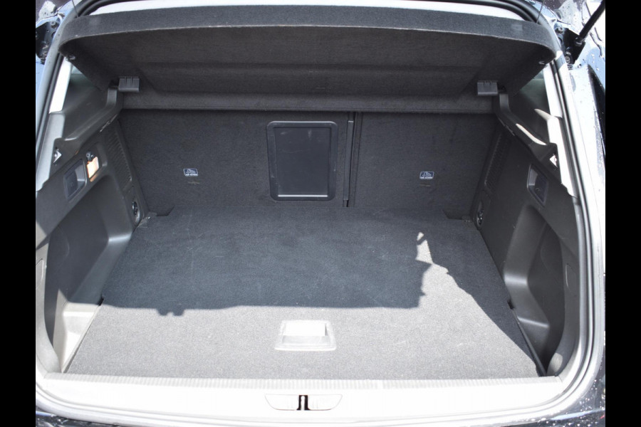 Opel Grandland X 1.2 Turbo Online Edition | NAVI & CARPLAY | E.C.C. | PARKEERSENSOREN | TREKHAAK | 62.266 KM