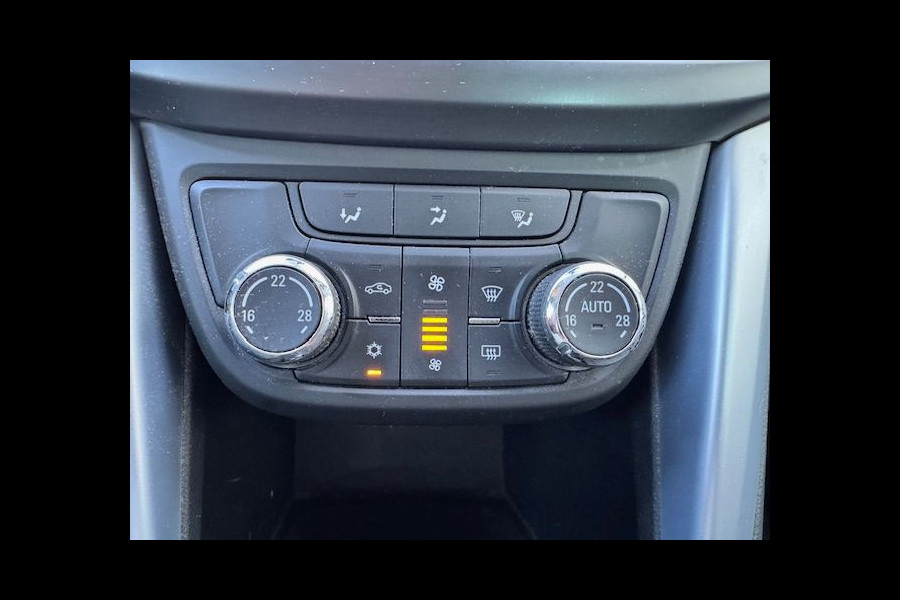 Opel Zafira 1.4 Turbo 140pk Innovation 7persoons 122.000km Airco/ECC,Navigatie,Camera
