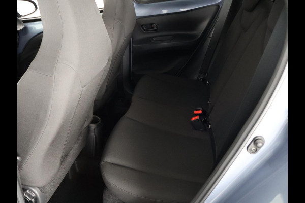Toyota Aygo X 1.0 VVT-i MT first | Stoelverwarming | Apple CarPlay & AndroidAUTO | Camera |