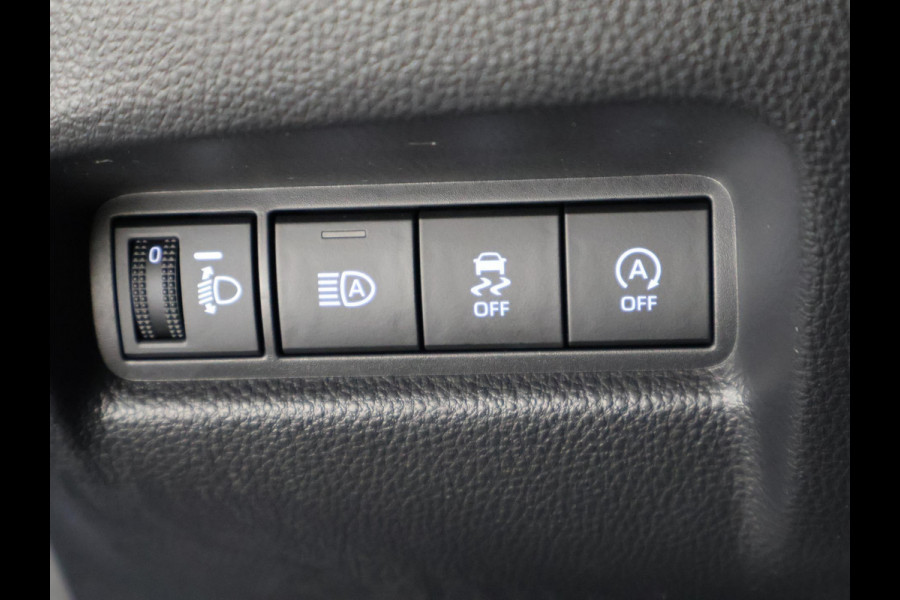 Toyota Aygo X 1.0 VVT-i MT first | Stoelverwarming | Apple CarPlay & AndroidAUTO | Camera |