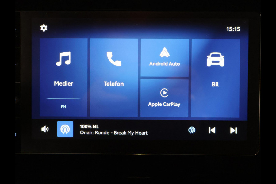 Toyota Aygo X 1.0 VVT-i MT first | Stoelverwarming | Apple CarPlay & AndroidAUTO | Camera |
