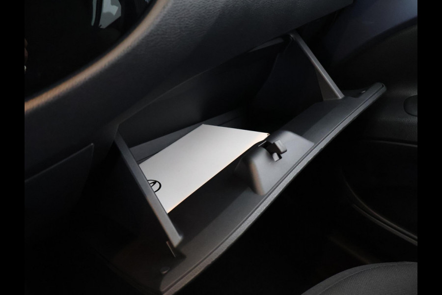 Toyota Aygo X 1.0 VVT-i MT first | Stoelverwarming | Apple CarPlay & AndroidAUTO | Camera |