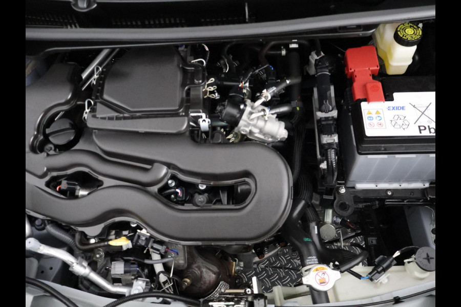 Toyota Aygo X 1.0 VVT-i MT first | Stoelverwarming | Apple CarPlay & AndroidAUTO | Camera |