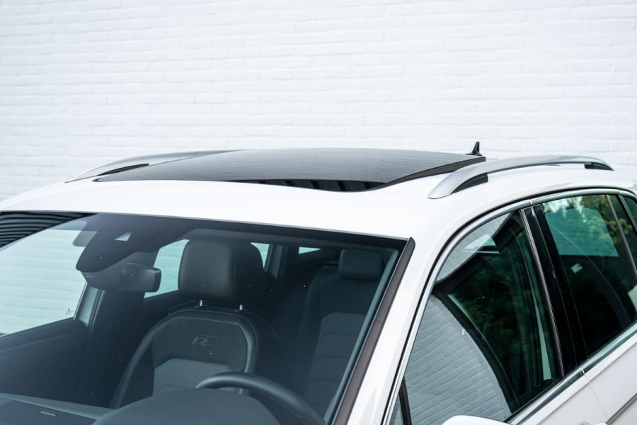 Volkswagen Tiguan 1.5 TSI ACT R-Line 150pk Panorama Trekhaak