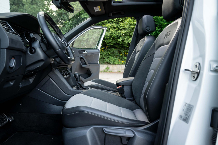 Volkswagen Tiguan 1.5 TSI ACT R-Line 150pk Panorama Trekhaak