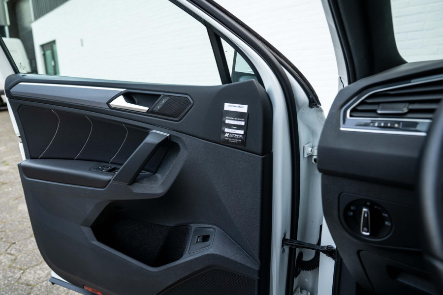 Volkswagen Tiguan 1.5 TSI ACT R-Line 150pk Panorama Trekhaak