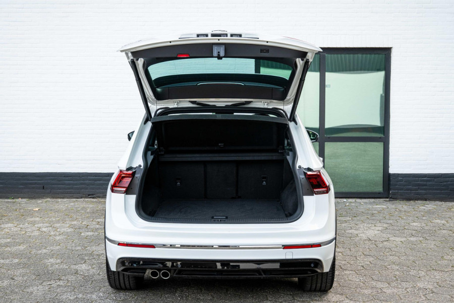 Volkswagen Tiguan 1.5 TSI ACT R-Line 150pk Panorama Trekhaak