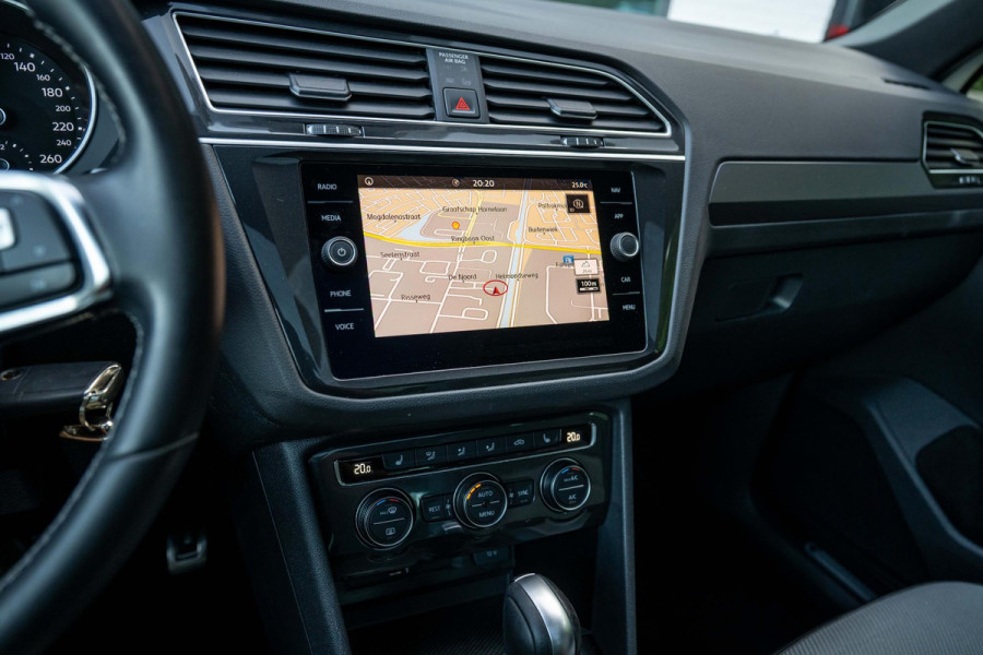 Volkswagen Tiguan 1.5 TSI ACT R-Line 150pk Panorama Trekhaak