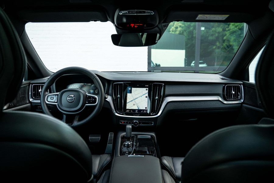 Volvo V60 2.0 T8 AWD Polestar Engineered 405pk Pano Trekhaak