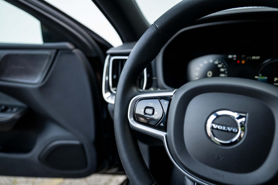 Volvo V60 2.0 T8 AWD Polestar Engineered 405pk Pano Trekhaak