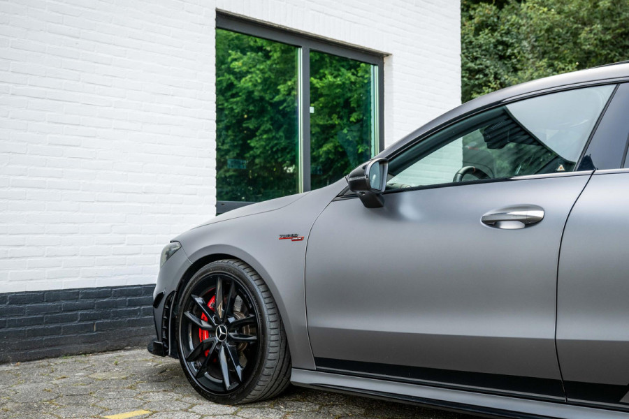 Mercedes-Benz CLA-Klasse Shooting Brake AMG 35 4MATIC Panorama Carbon AERO pack VOL!!