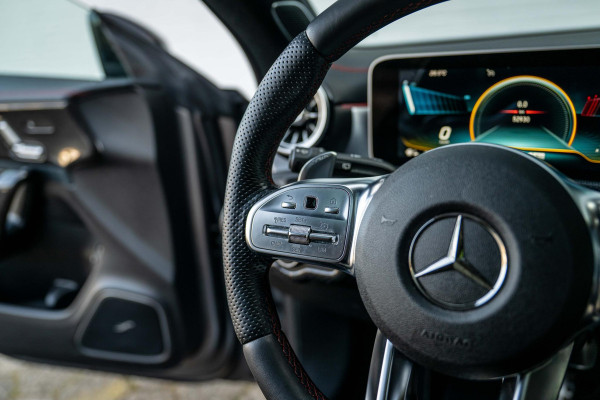 Mercedes-Benz CLA-Klasse Shooting Brake AMG 35 4MATIC Panorama Carbon AERO pack VOL!!