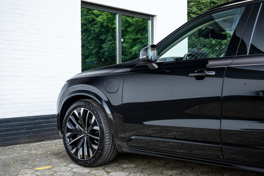 Volvo XC90 2.0 T8 Plug-in hybrid AWD Plus Dark Four-C Nappa