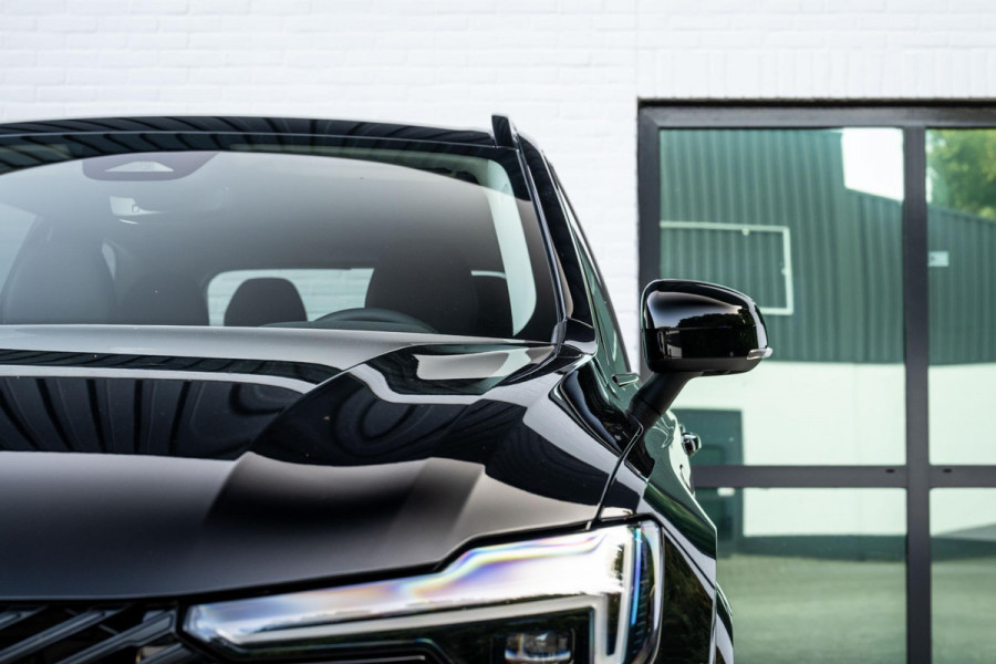 Volvo XC90 2.0 T8 Plug-in hybrid AWD Plus Dark Four-C Nappa