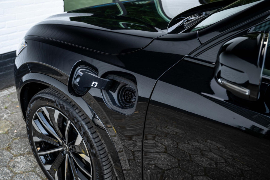 Volvo XC90 2.0 T8 Plug-in hybrid AWD Plus Dark Four-C Nappa