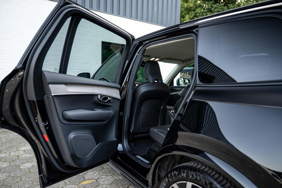 Volvo XC90 2.0 T8 Plug-in hybrid AWD Plus Dark Four-C Nappa