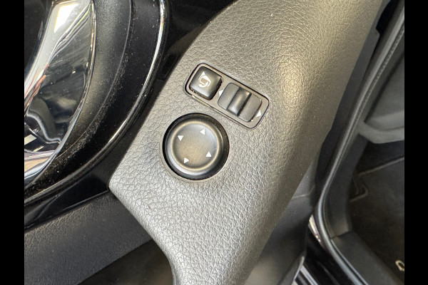 Nissan QASHQAI 1.2 Tekna AUT. NAVIGATIE CAMERA AIRCO CRUISE PDC STOELVERWARMING