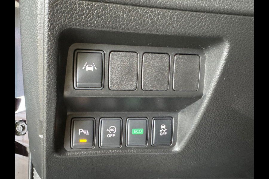 Nissan QASHQAI 1.2 Tekna AUT. NAVIGATIE CAMERA AIRCO CRUISE PDC STOELVERWARMING