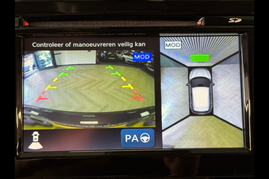 Nissan QASHQAI 1.2 Tekna AUT. NAVIGATIE CAMERA AIRCO CRUISE PDC STOELVERWARMING