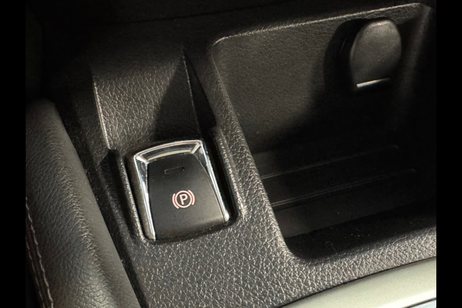Nissan QASHQAI 1.2 Tekna AUT. NAVIGATIE CAMERA AIRCO CRUISE PDC STOELVERWARMING