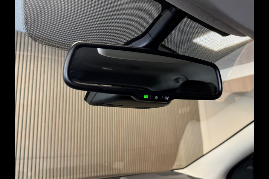 Nissan QASHQAI 1.2 Tekna AUT. NAVIGATIE CAMERA AIRCO CRUISE PDC STOELVERWARMING
