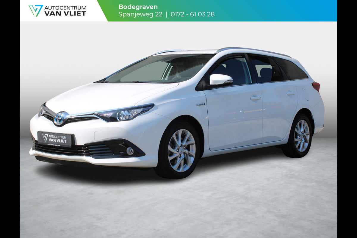 Toyota Auris Touring Sports 1.8 Hybrid Dynamic Go | NAVIGATIE | ACHTERUITRIJCAMERA | Toyota Auris Touring Sports 1.8 Hybrid Dynamic Go | NAVIGATIE | ACHTERUITRIJCAMERA |