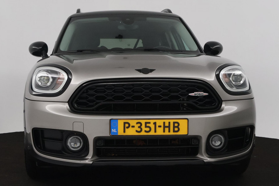 MINI Countryman 1.5 One Dutch Made Edition (PARKEERSENSOREN, STOELVERWARMING, BLUETOOTH, VERWARMDE VOORRUIT)