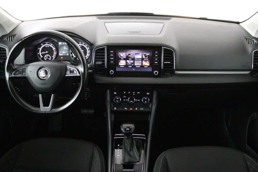 Škoda Karoq 1.5 TSI ACT Ambition Business (ACHTERUITRIJCAMERA, PARKEERSENSOREN, CRUISE CONTROL, NAVIGATIE, AUTOMAAT)