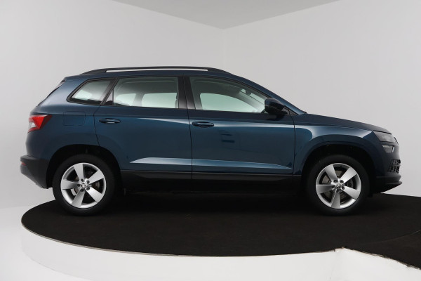 Škoda Karoq 1.5 TSI ACT Ambition Business (ACHTERUITRIJCAMERA, PARKEERSENSOREN, CRUISE CONTROL, NAVIGATIE, AUTOMAAT)