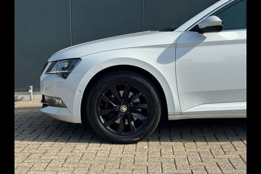 Škoda Superb Combi 1.4 TSI * Crème interieur * Cruise * Stoelventilatie *
