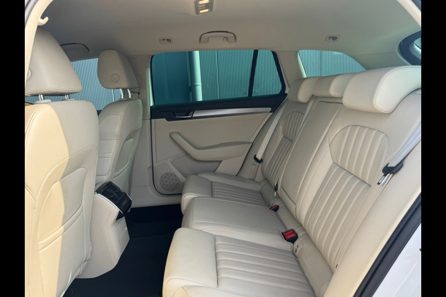 Škoda Superb Combi 1.4 TSI * Crème interieur * Cruise * Stoelventilatie *