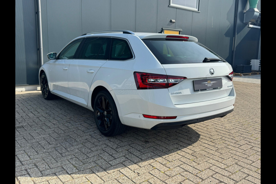 Škoda Superb Combi 1.4 TSI * Crème interieur * Cruise * Stoelventilatie *