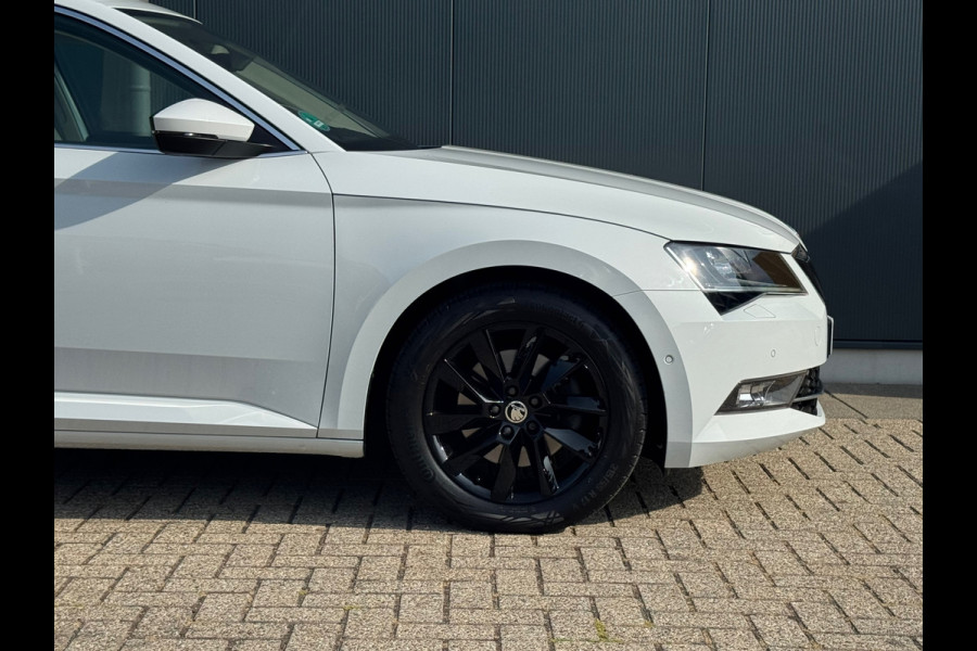 Škoda Superb Combi 1.4 TSI * Crème interieur * Cruise * Stoelventilatie *