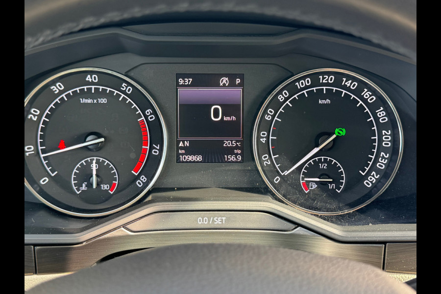 Škoda Superb Combi 1.4 TSI * Crème interieur * Cruise * Stoelventilatie *