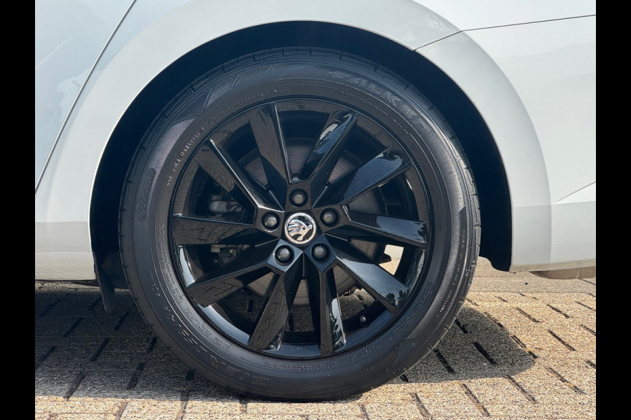 Škoda Superb Combi 1.4 TSI * Crème interieur * Cruise * Stoelventilatie *