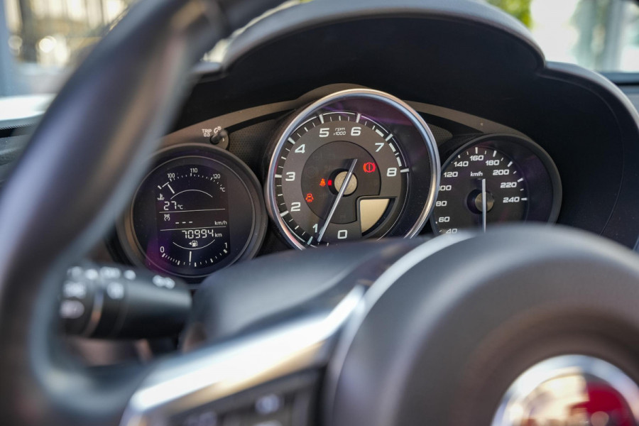 Fiat 124 Spider 1.4 MultiAir Turbo Airco Cruise Audio 16"LM