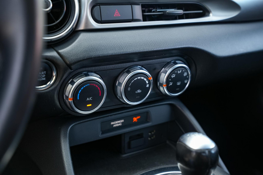 Fiat 124 Spider 1.4 MultiAir Turbo Airco Cruise Audio 16"LM