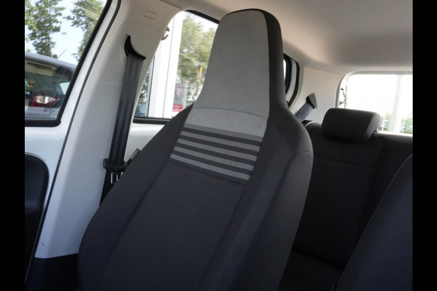 Volkswagen up! 1.0 | Cruise Control | DAB | Climate Control | Camera