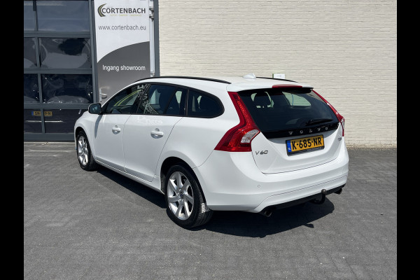 Volvo V60 1.5 T3 Momentum | Automaat | Cruise control | Keyless entry | Achterbank verwarmt | Trekhaak |
