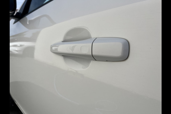 Volvo V60 1.5 T3 Momentum | Automaat | Cruise control | Keyless entry | Achterbank verwarmt | Trekhaak |